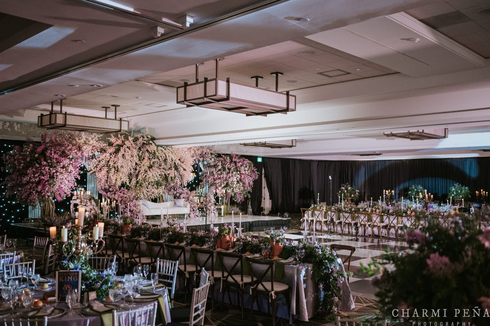 GlamStop wedding decor