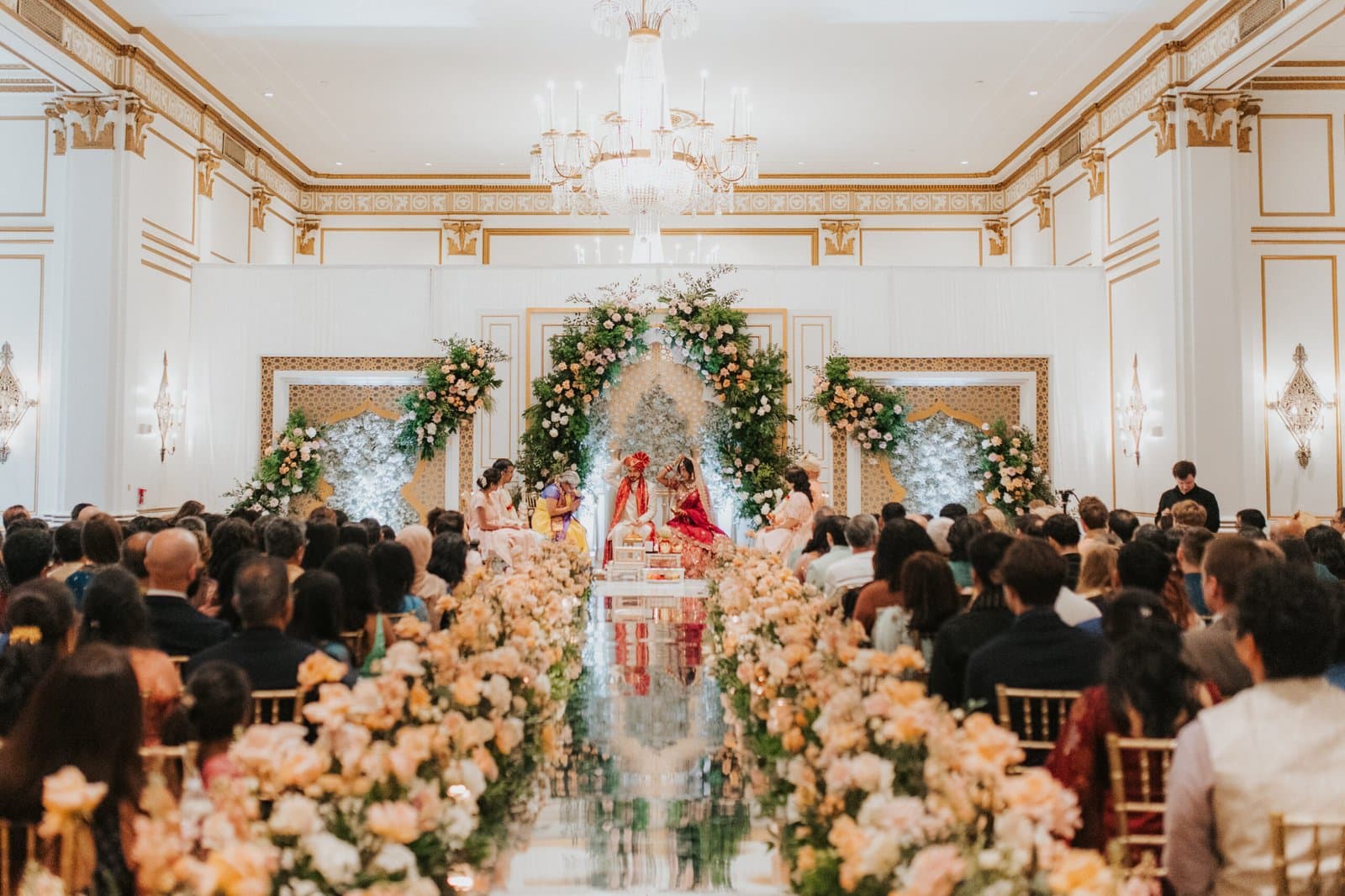 GlamStop wedding decor